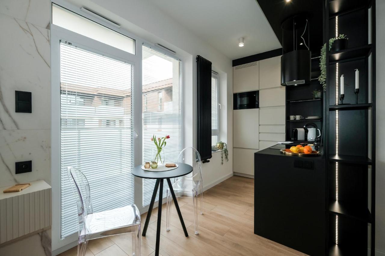 City Mood Apartamenty Lodz Fabryczna 450M Wszystko Nowe Exterior photo