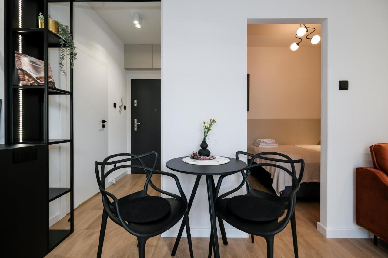 City Mood Apartamenty Lodz Fabryczna 450M Wszystko Nowe Exterior photo