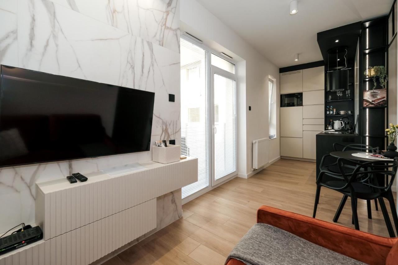 City Mood Apartamenty Lodz Fabryczna 450M Wszystko Nowe Exterior photo