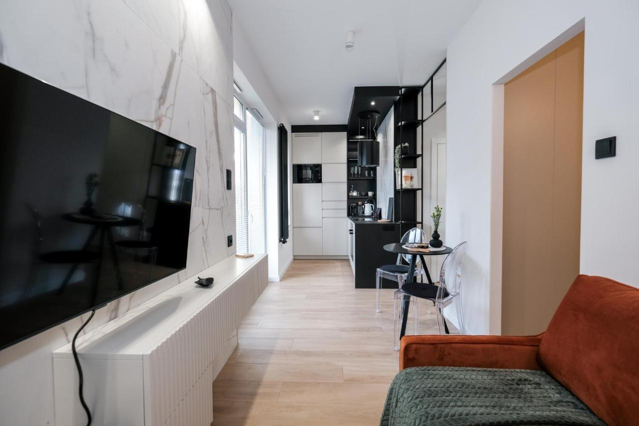 City Mood Apartamenty Lodz Fabryczna 450M Wszystko Nowe Exterior photo